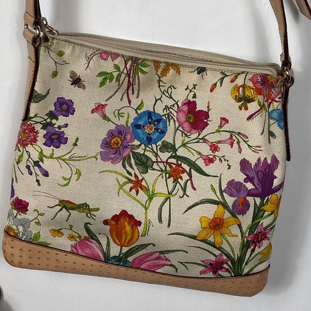 Gucci Perforated Flora Messenger Crossbody Bag w/ COA – White Canvas Floral - Picture 10 of 12